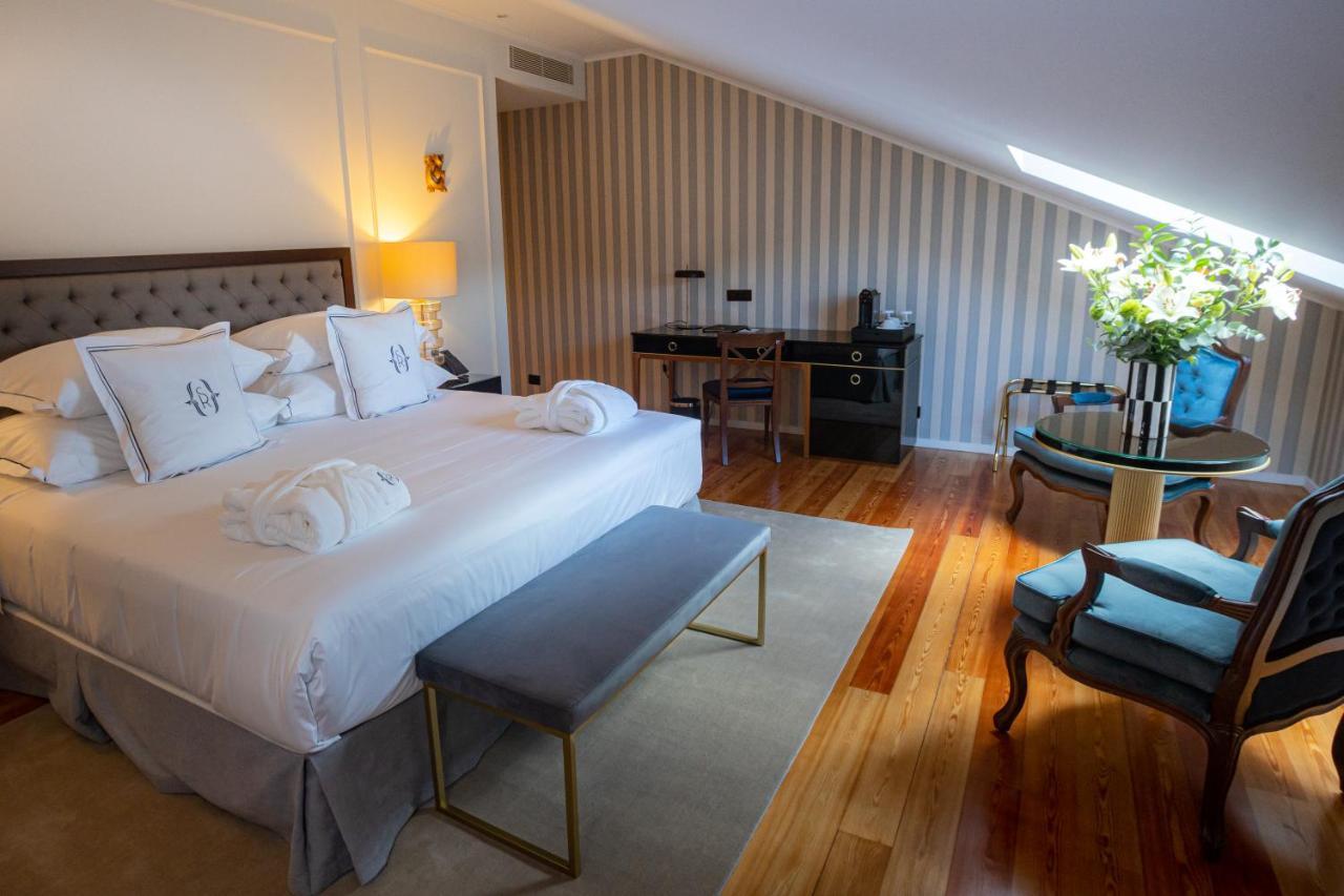 Solar Do Requeijo By Luna Hotels & Resorts Arcos de Valdevez Dış mekan fotoğraf A room at the hotel
