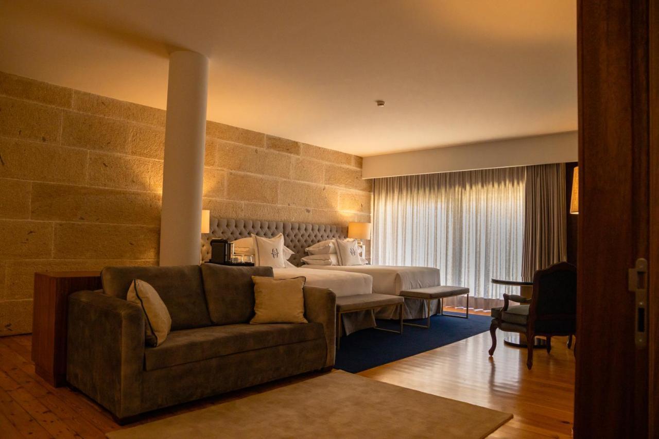 Solar Do Requeijo By Luna Hotels & Resorts Arcos de Valdevez Dış mekan fotoğraf A room at the hotel