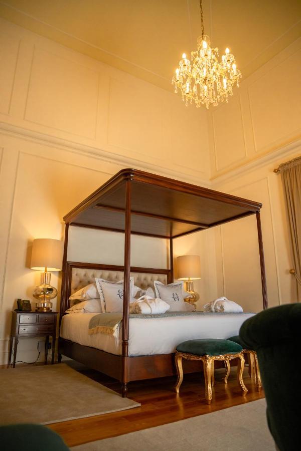 Solar Do Requeijo By Luna Hotels & Resorts Arcos de Valdevez Dış mekan fotoğraf A bedroom at the hotel